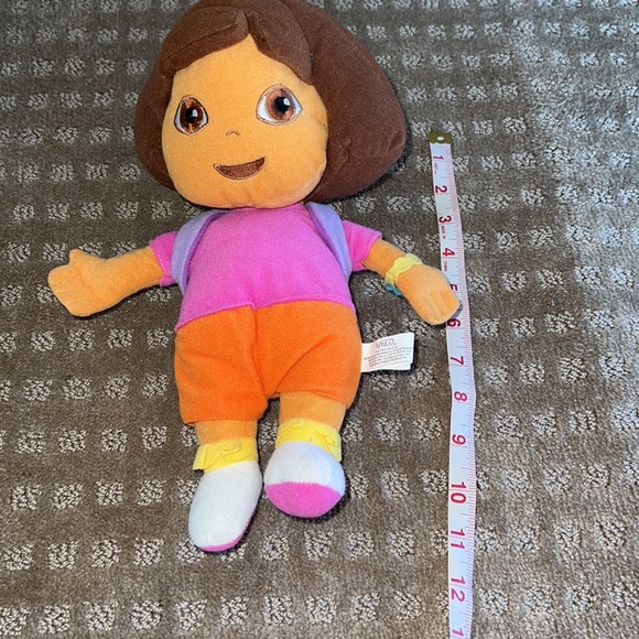 Vintage 2002 Dora The Explorer Plush Doll EUC - Picture 2 of 4